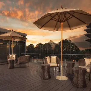 Hilton Garden Airport Отель